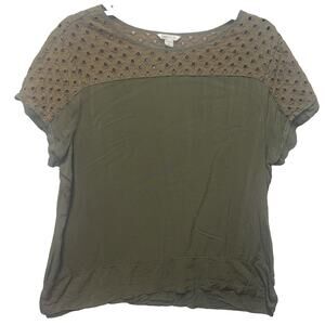 Women’s Hunter Green Cato Short Sleeve Top Size 18/20W Army